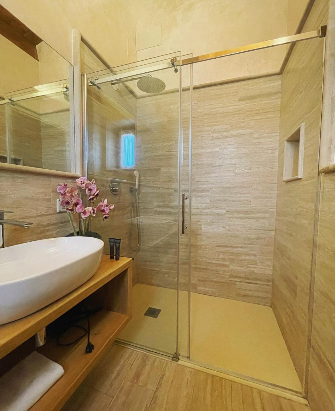 Colle Indaco Wine Resort & Spa Ortezzano Exterior foto